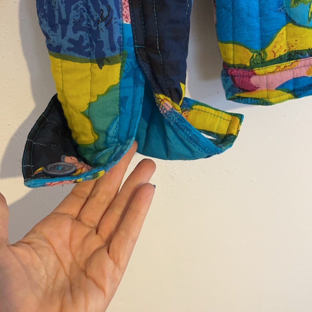 Step in Style Vintage Quilted Colorful Floral Button Up Granny Jacket Sz Medium - Picture 4 of 12